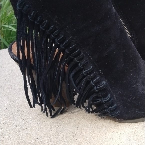 Rampage black suede/leather fringe booties size 8.5 - Picture 2 of 8